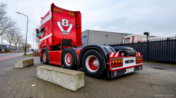 20260201-Tom-Holding-00018